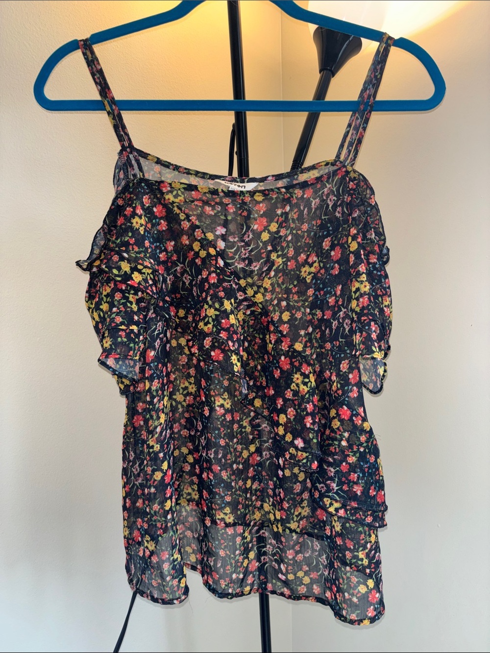 Floral Ruffle Spaghetti Strap Top, Black Pink Red
